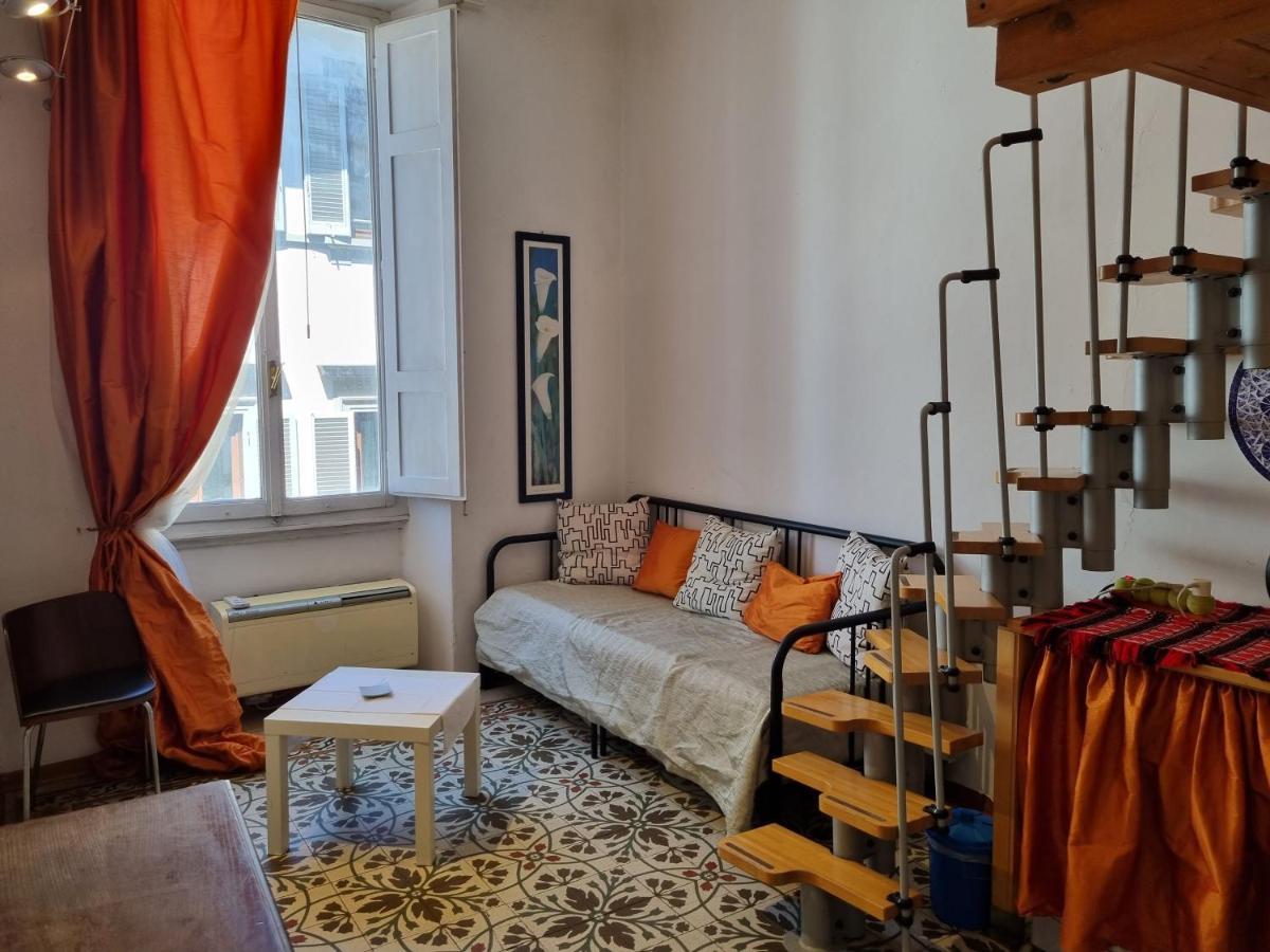La Sede Dell'Arte Monolocale Studio E Camere In Torre Medievale Vicino A Duomo E Piazza Signoria Firenze Esterno foto