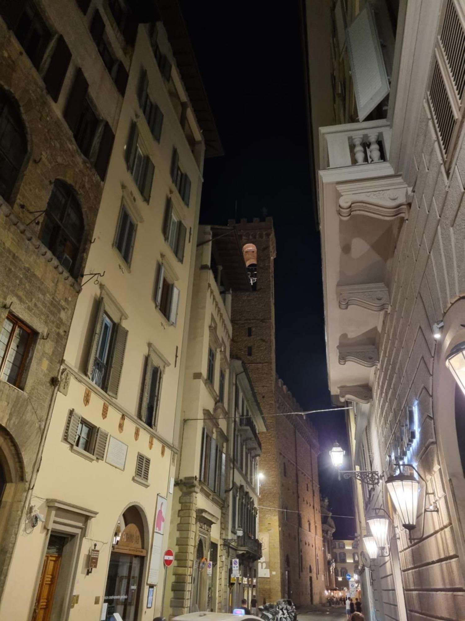 La Sede Dell'Arte Monolocale Studio E Camere In Torre Medievale Vicino A Duomo E Piazza Signoria Firenze Esterno foto