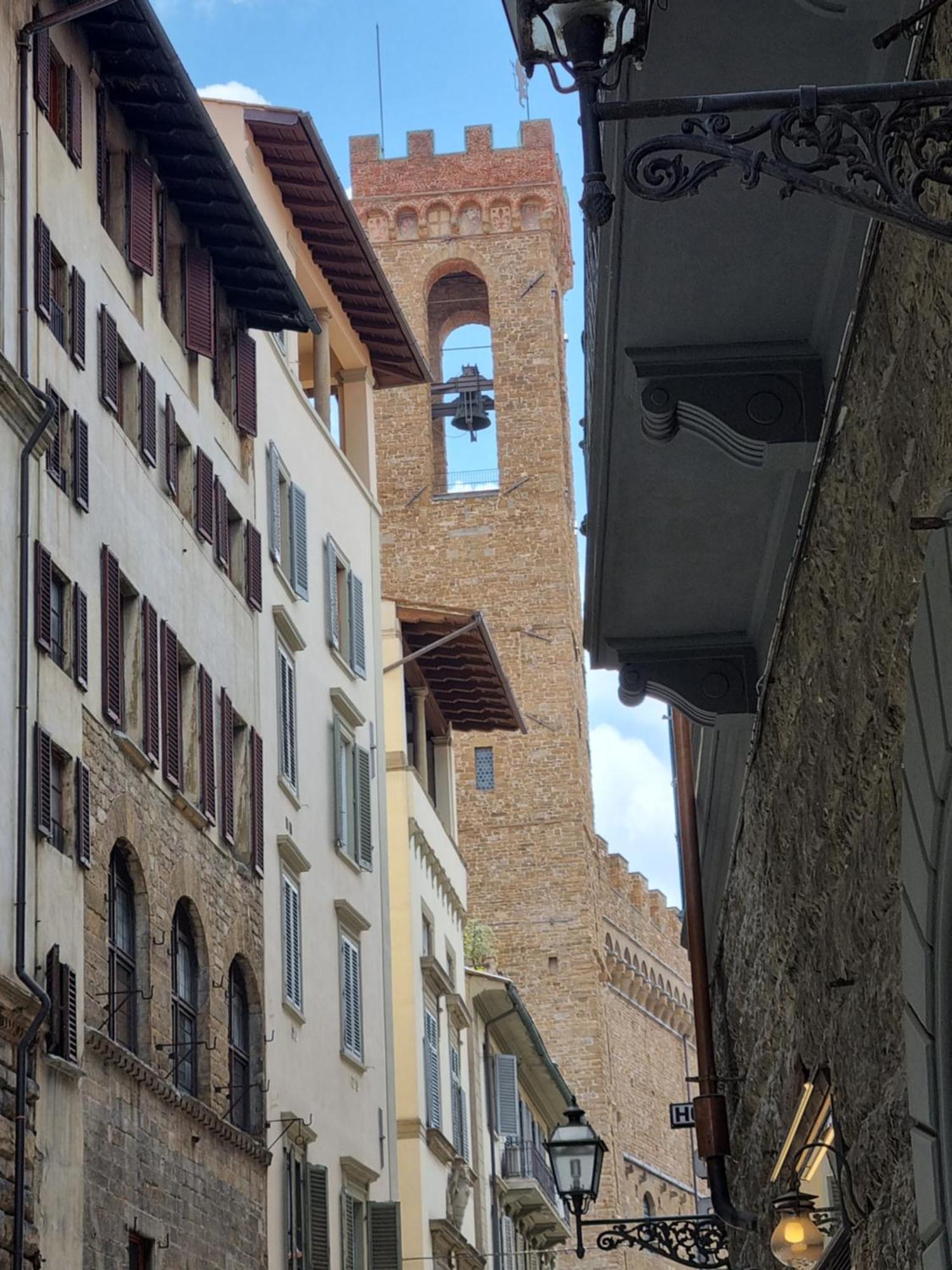La Sede Dell'Arte Monolocale Studio E Camere In Torre Medievale Vicino A Duomo E Piazza Signoria Firenze Esterno foto